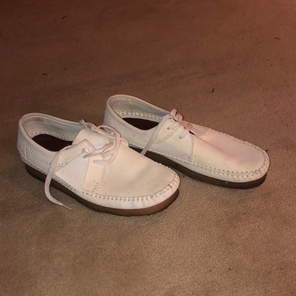 Men’s Clark wallabees shoes, size 10, all white suede leather